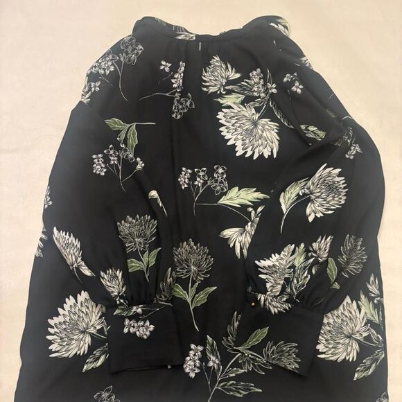 Who What Wear Dark Green & White Floral Silk Blouse | Bow Tie Neck | Size XL - Picture 5 of 5
